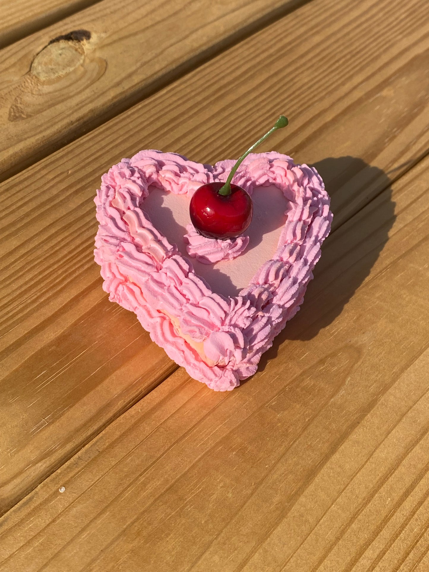 Fake mini heart cherry cake